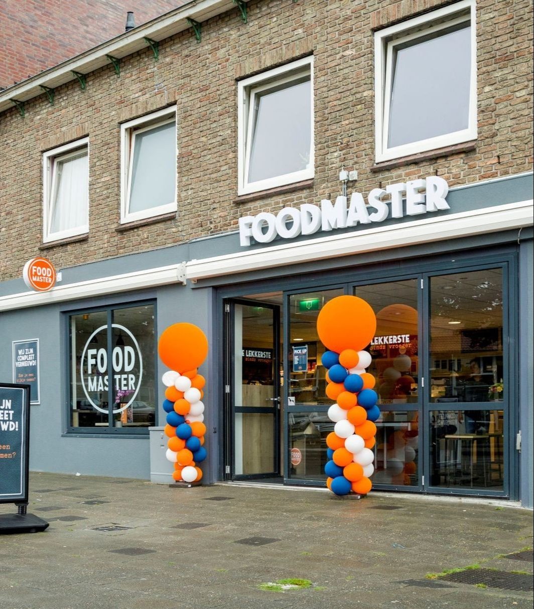 Foodmaster vestiging – ontdek onze gezellige sfeer en het aanbod van heerlijke snacks, burgers en frites